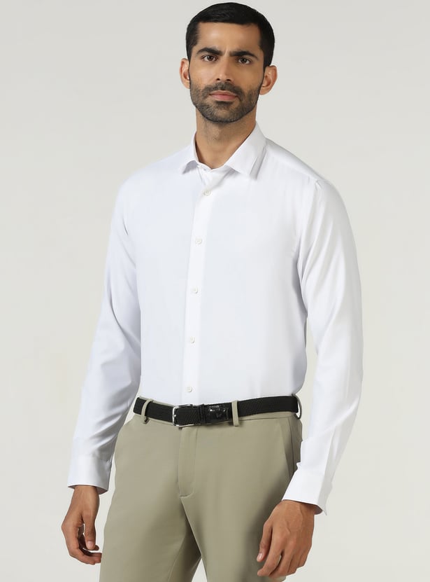 BLACKBERRYS Solid India Fit Formal Shirt (Slim Comfort)